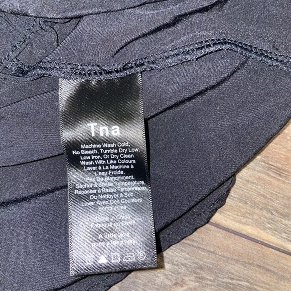 TNA Shorts - Picture 6 of 7